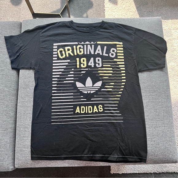 Adidas Originals Black T-Shirt - Picture 2 of 4